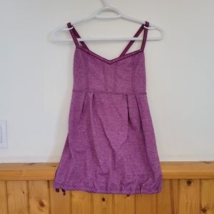 lululemon tank, size 6